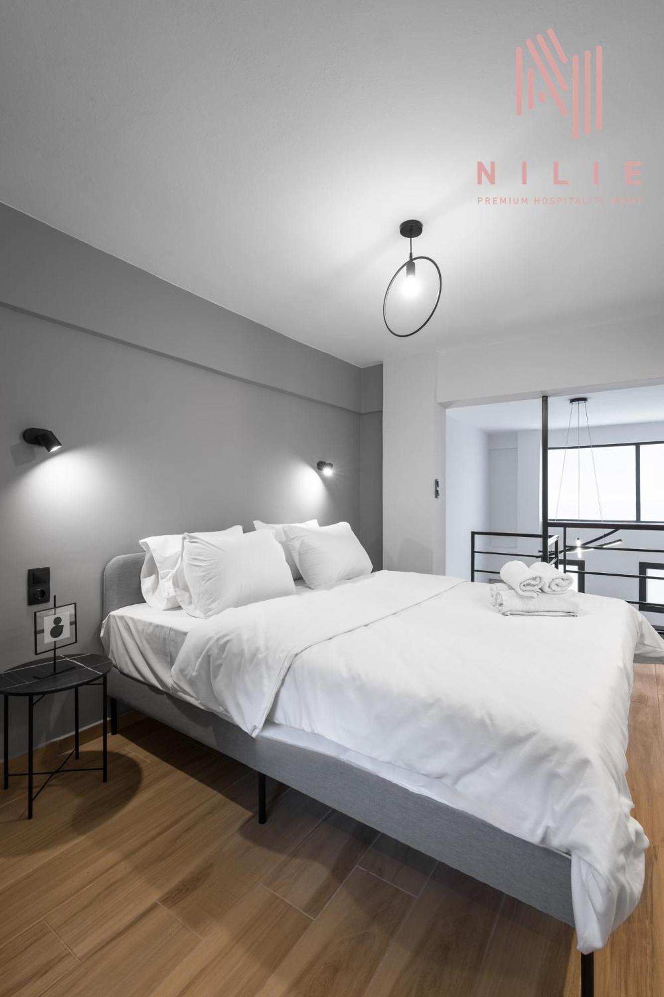Apartamento Railway Lofts, Nilie Hospitality Mgmt Tesalónica Exterior foto